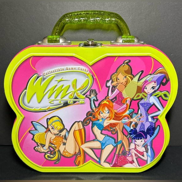 Winx Club Collectible Card Game - Picture 1 of 14